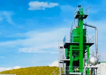 В Катон-Карагайском районе запущен новый завод