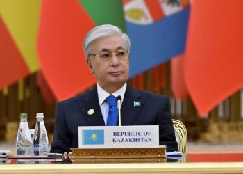 Токаев принял участие в форуме, посвящённом 30-летию постоянного нейтралитета Туркменистана