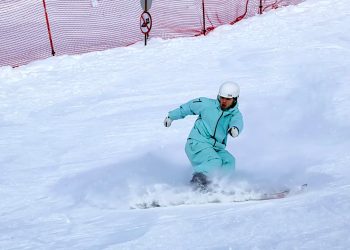 «Зимний драйв в ВКО»: соревнования по ски-кроссу и сноуборду соберут лучших спортсменов