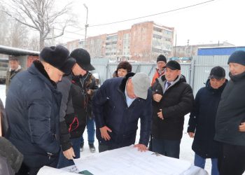 Депутаты Мажилиса проверили ход модернизации водопроводных сетей в городе Алтай