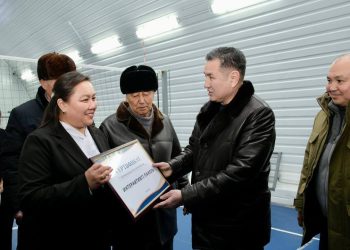 Аким ВКО ознакомился с условиями обучения в сельских школах Тарбагатайского района