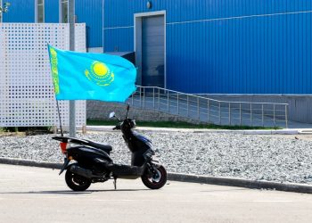 Президент о патриотизме и государственном флаге: важны уважение, ответственность и реальные достижения