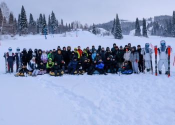 200 школьников Усть-Каменогорска освоили зимние виды спорта в рамках «Дня здоровья»