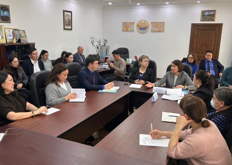 Фото: Институт законодательства и правовой информации