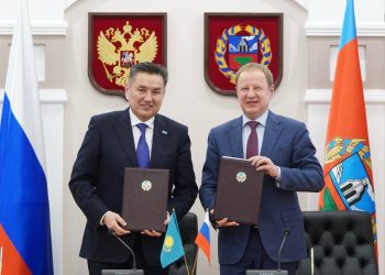 Двустороннее сотрудничество будет усилено: подписан протокол договорённостей между ВКО и Алтайским краем