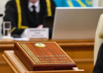 Проект новой Конституции вынесен на республиканский референдум