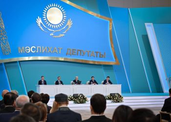 Токаев призвал усилить контроль за планированием и расходованием бюджетов в регионах