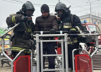 В Усть-Каменогорске прошли пожарно-тактические учения в торговом доме
