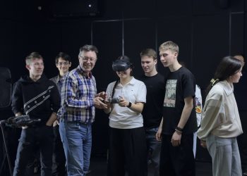 «Drone Lab Наурыз» в Усть-Каменогорске: юные участники освоили управление дронами