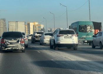 С 1 июня главный мост Усть-Каменогорска частично перекроют