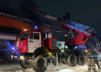 В Семее полностью потушен пожар в детском центре Balapark