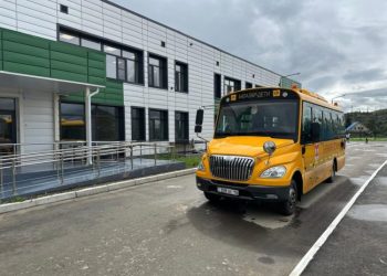 В ВКО планируют обновить школьный автопарк