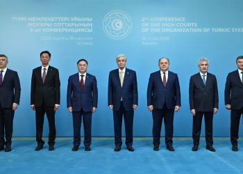 Президент Касым-Жомарт Токаев встретился с главами верховных судов тюркских государств