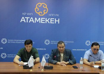 В ВКО обсудили внедрение новых правил электронного документооборота для грузоперевозчиков