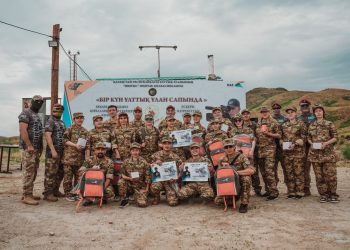 Один день в форме: журналисты Восточного Казахстана попробовали себя в роли бойцов Национальной гвардии