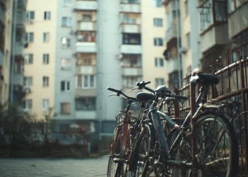 Без присмотра — значит, без защиты: в ВКО раскрыли 42 кражи велосипедов