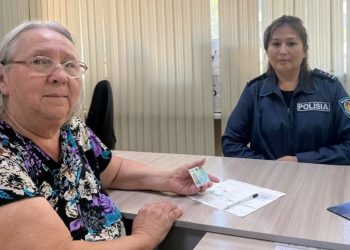 Миграционная служба ВКО помогла 69-летней жительнице Риддера впервые получить удостоверение личности