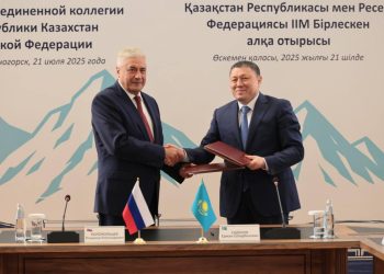 Өскеменде Қазақстан мен Ресей Ішкі істер министрлерінің кездесуі өтті