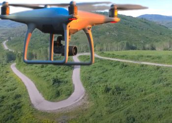 Жол бойында дрондар көбейді: қарсы бағытқа қай кезде шығуға болады?