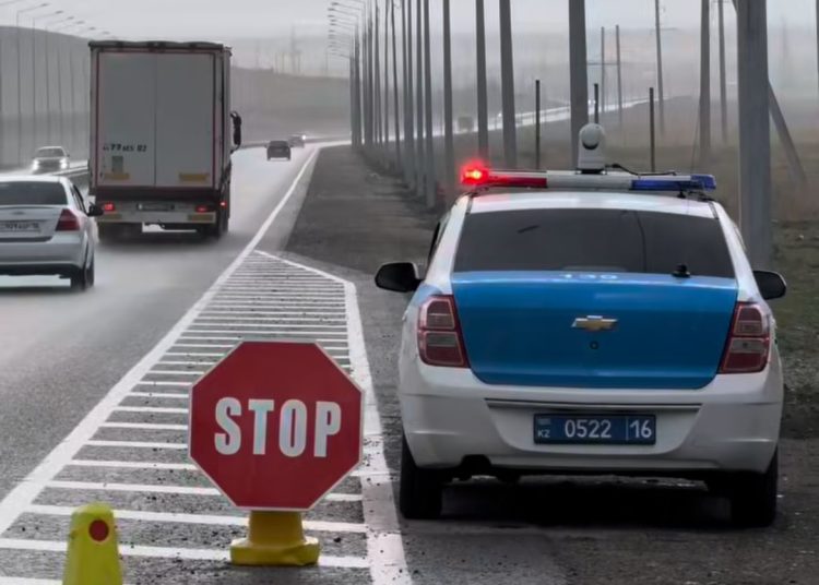 Полицейлер жолдағы бақылауды күшейтті – ШҚО