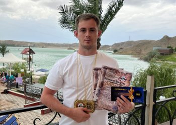 Өскемендік гвардияшы пауэрлифтингтен зор жетістіктерге жетіп жүр