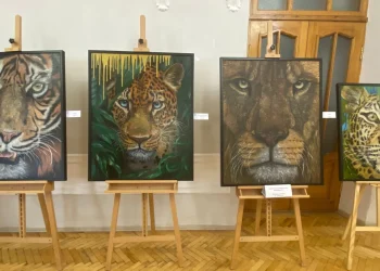 Өскеменде грузиялық суретшінің көремесі ашылды