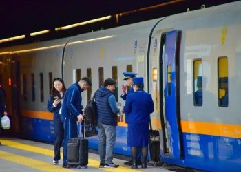 Билеттің ақшасын қайтаруға болады: пойыздан кешіккенде не істеу керек?