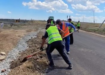 Сөзінде тұрды: ауыл тұрғындары Өскемен әкіміне дән риза