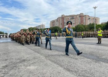 Әскер қатарына Шығыстан 800-ге жуық сарбаз қосылады