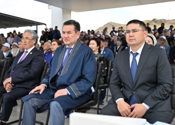 ШҚО әкімі: Абай мұрасы — ұрпаққа жол сілтер шамшырақ