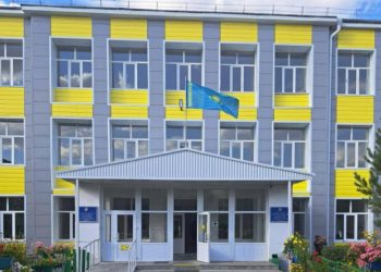 Еліміздегі ең үздік 100 мектептің бірі Шығыста