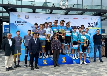 Өскеменде өткен веложарыста өзбекстандық оқушылар ешкімге дес бермеді