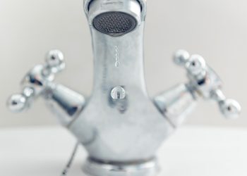 Бірнеше көшеде ыстық су өшеді – Өскемен