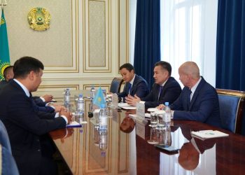 Әзербайжандықтар Шығыстың өнеркәсіп пен туризм саласына қызығушылық танытып отыр