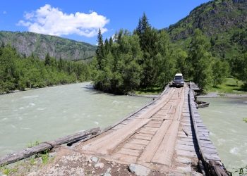 Ақ Берелдің көпірі қыста салынады: басқарма басшысы себебін түсіндірді