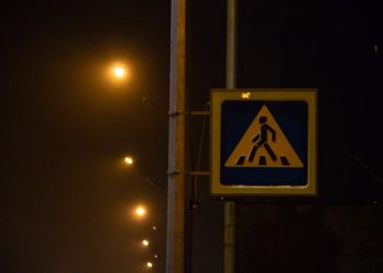 Өскеменде әйел адамды көлік қағып кетті