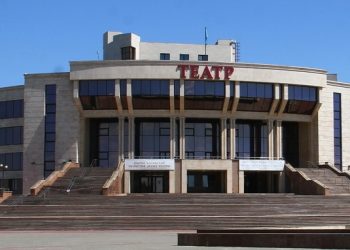 Кезекті театр маусымы махаббат драмасымен ашылады – ШҚО