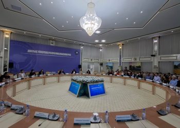 Еңбек ету — тренд: Өскеменде қарапайым кәсіп иелеріне құрмет көрсетілді