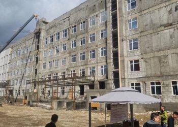 Риддер халқы ұзақ күткен емхананың қашан ашылатыны белгілі болды