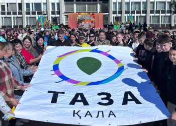 Алтай тұрғындары жаппай сенбілікке шықты