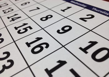 Қазақ айында неше күн демаламыз?