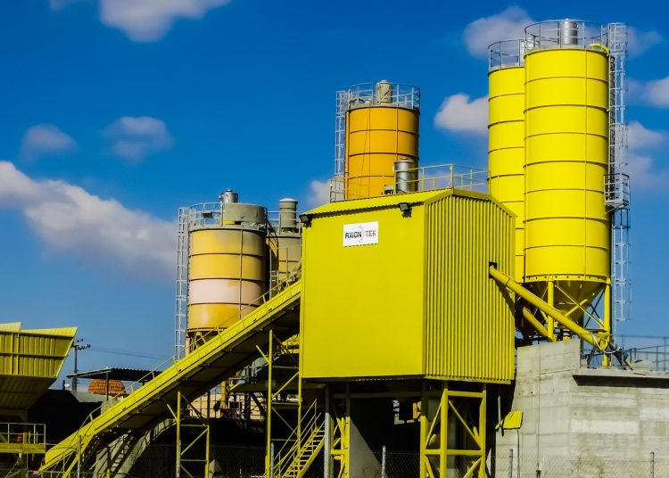 Өскеменнің іргесіндегі асфальт-бетон зауытының бірі заңсыз жұмыс істеп келген