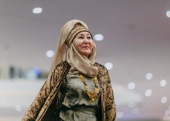 Қазақ әжелері Париж бен Миландағы сән апталықтарына қатысады