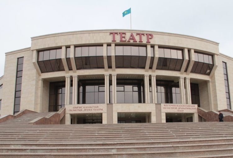 CREATOR: gd-jpeg v1.0 (using IJG JPEG v62), quality = 100