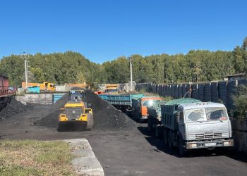 Көмір сату орындарында ұзын-сонар кезек: Өскемен әкімдігі себебін түсіндірді