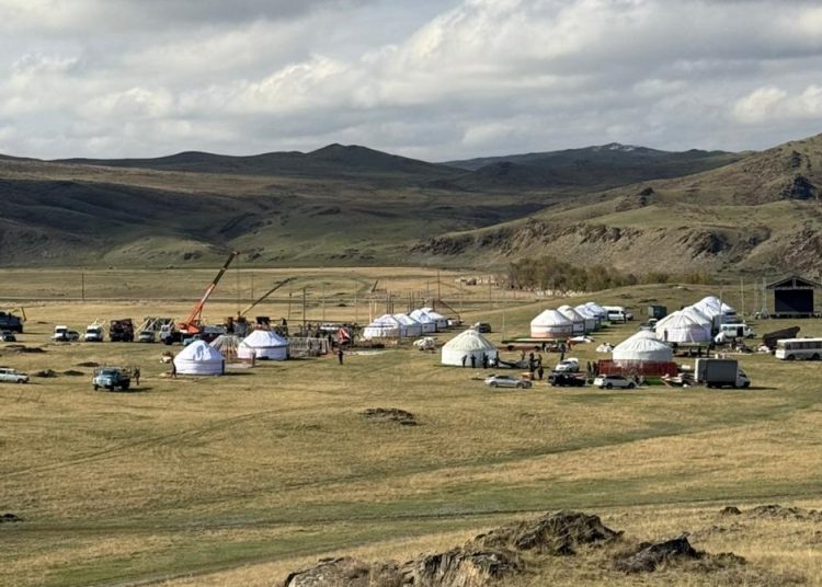 «Шығыс Салбурыны – 2025»: Бүркіт төбеде 37 киіз үй тігілді