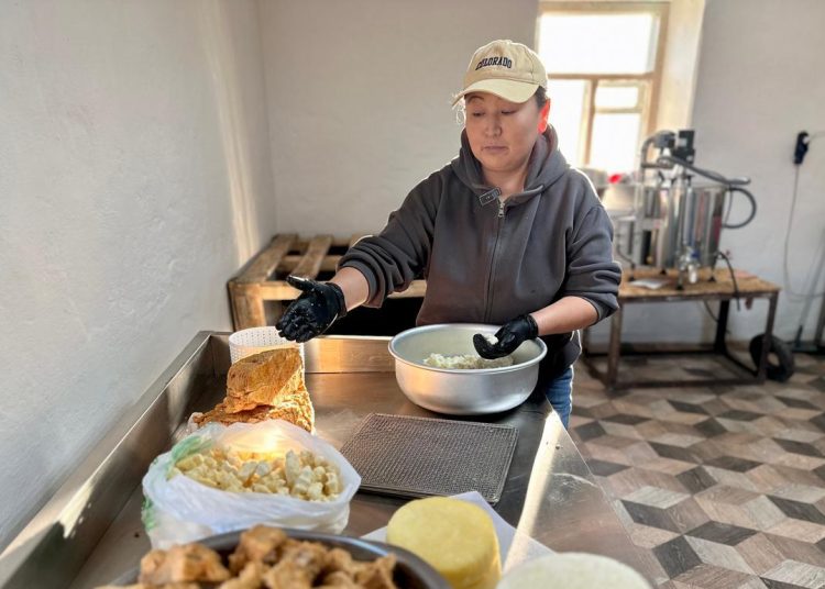 Фото: F16.kz/кәсіпкер, төрт баланың анасы Меруерт Толқынтаева