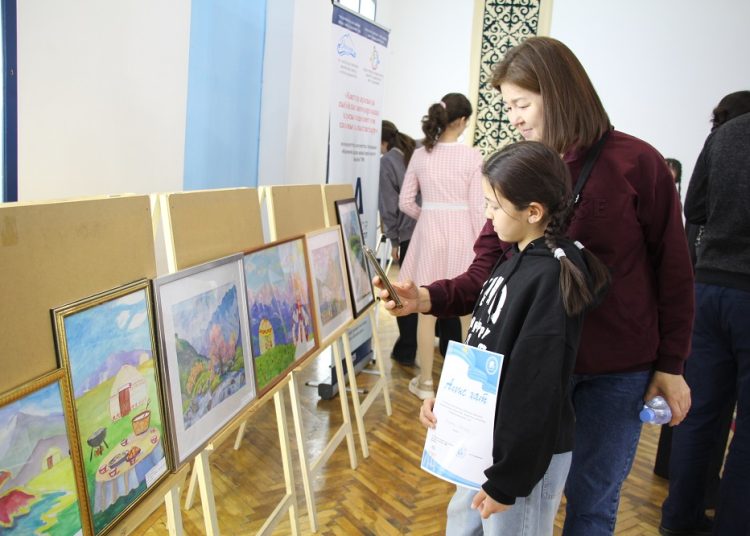 Қылқалам шеберлерінің сайысы өтті – ШҚО