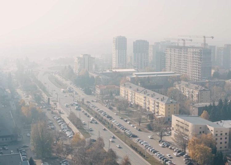 Қолайсыз метеожағадай: қалалық білім бөлімі ата-аналардың жағымына жауап берді