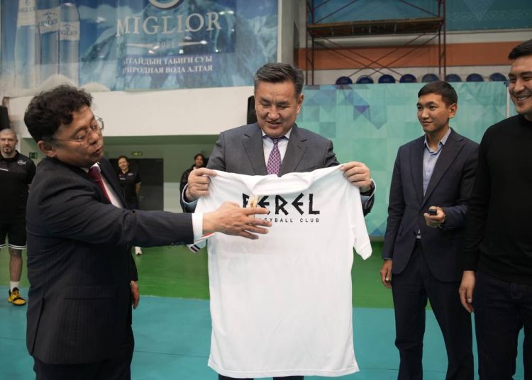 Облыс әкімі «Berel» волейбол клубының жаттығуына барды